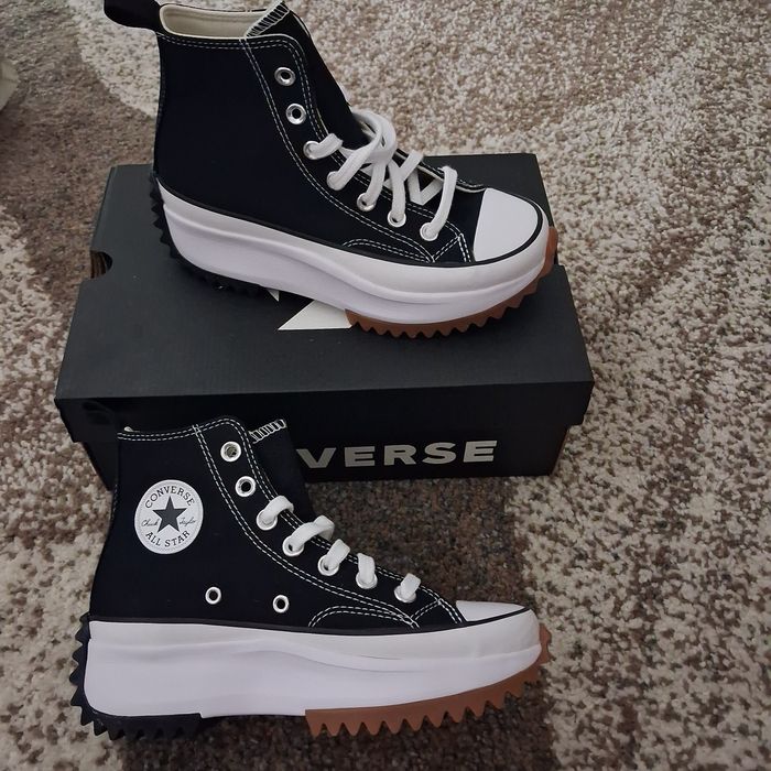 Nowe orginalne Converse Run Star rozmiar 35.5