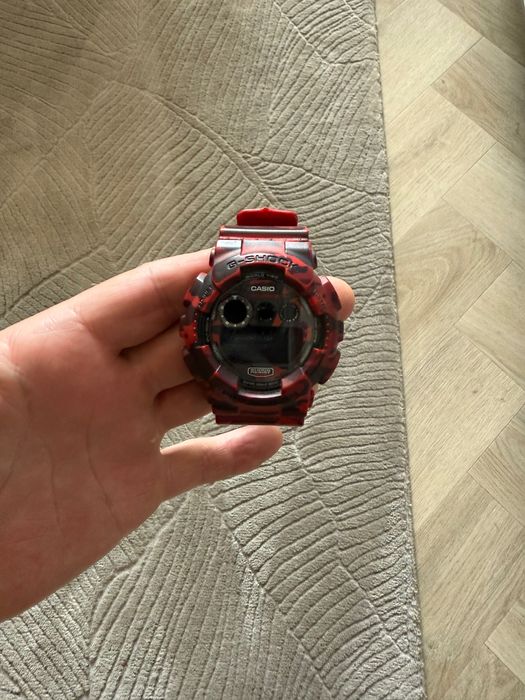 Trzy zegarki CASIO G-SHOCK.