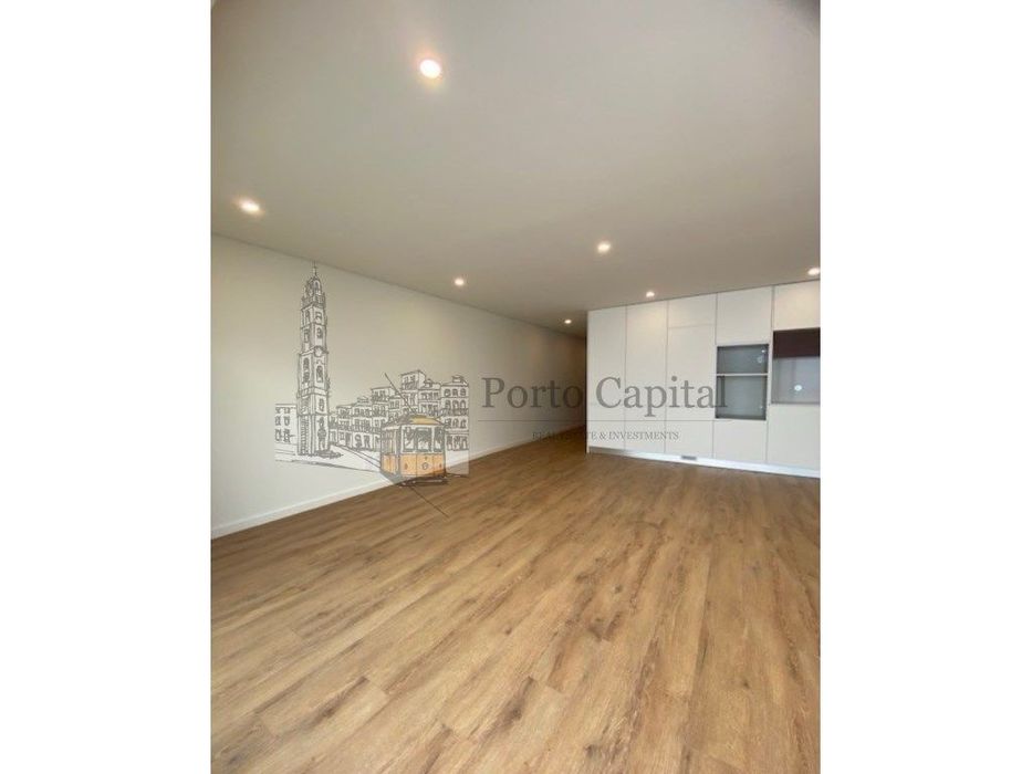 Excelente Apartamento T1 Recuado De Luxo, No Centro Historico De Br...