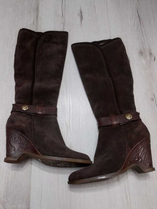 Жіночі чоботи 40 розмір. Натуральна замша. Румунія