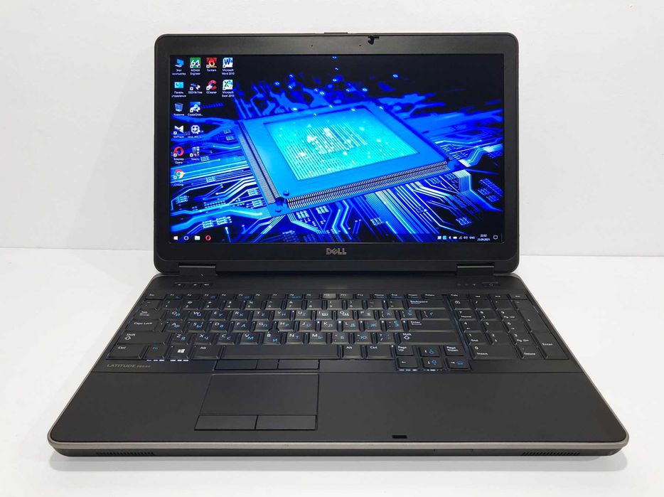 Ноутбук Dell Latitude E6540, Core i5-4310M, 8Gb, SSD 200Gb + HDD 500Gb
