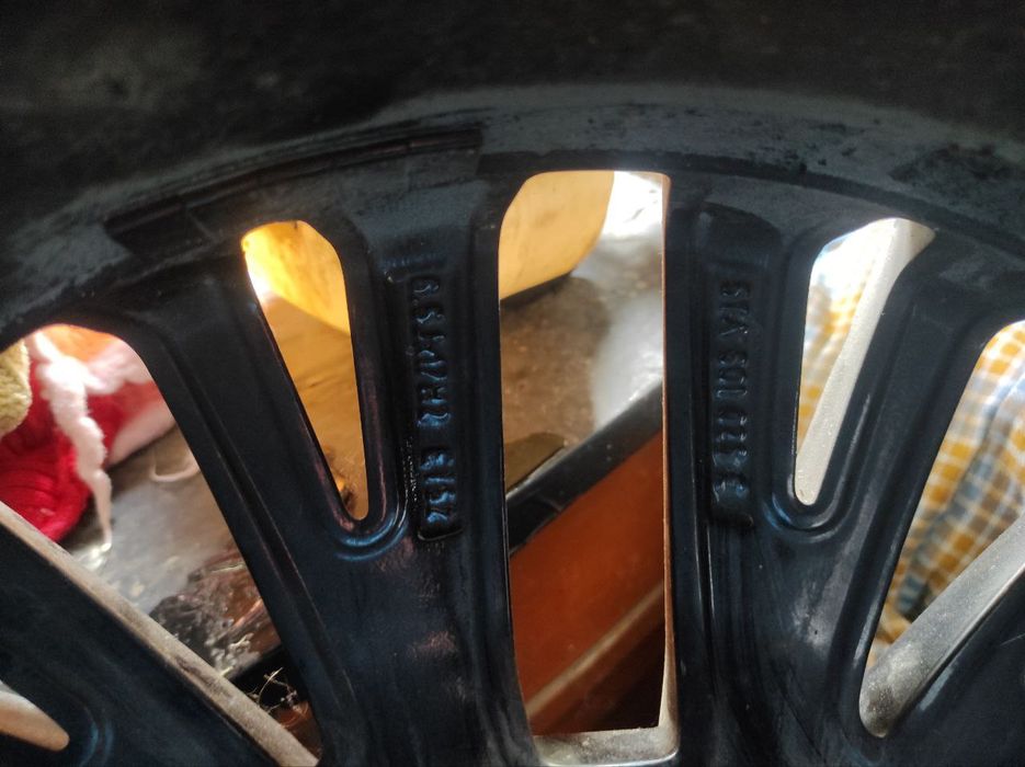 Колеса   5*112 R17 або обміняю на комплект 16 .
