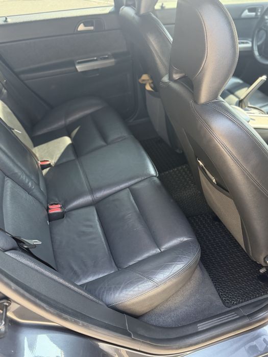 Продам Volvo v50 2.4 D5