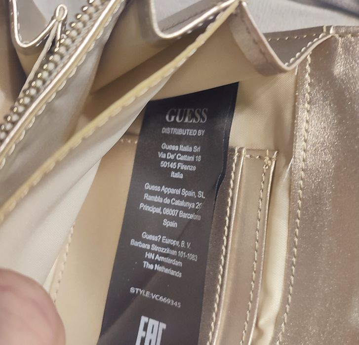 Portfel damski GUESS