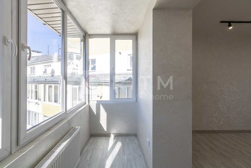 Продається простора 4к квартира з ремонтом