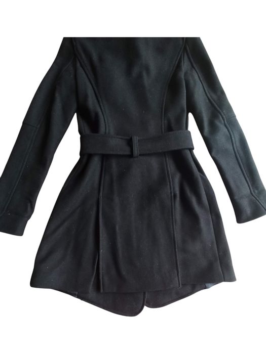 Sobretudo em fazenda grossa preto tamanho S