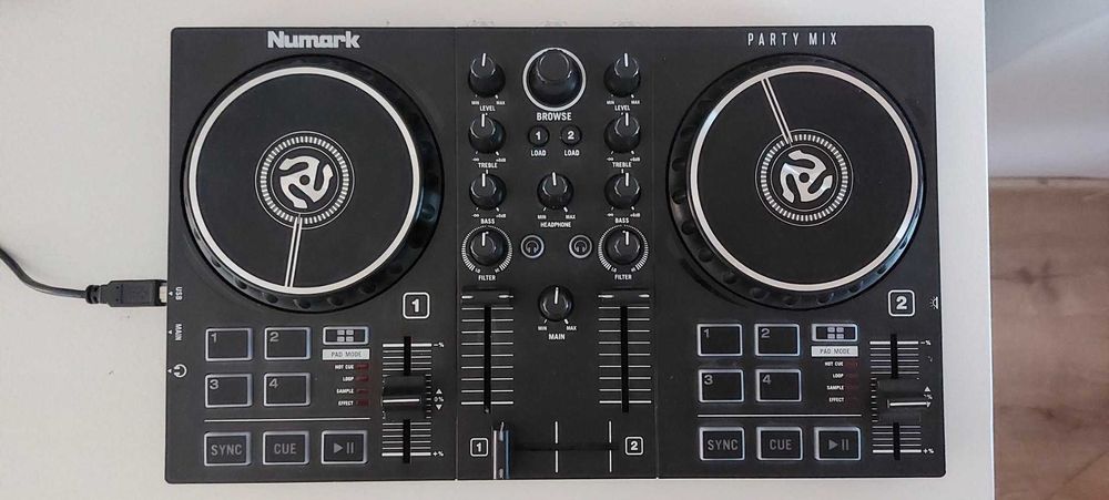 Numark Party Mix II Box
