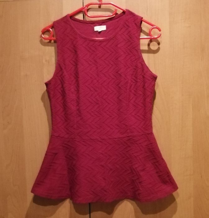 Burgundowa bluzka z baskinką New Look r. M