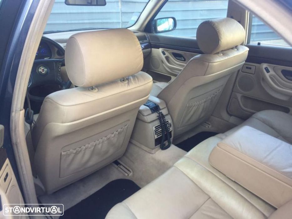 BMW 730 D DE 2000 PARA PEÇAS (EXTRAS ALPINA)