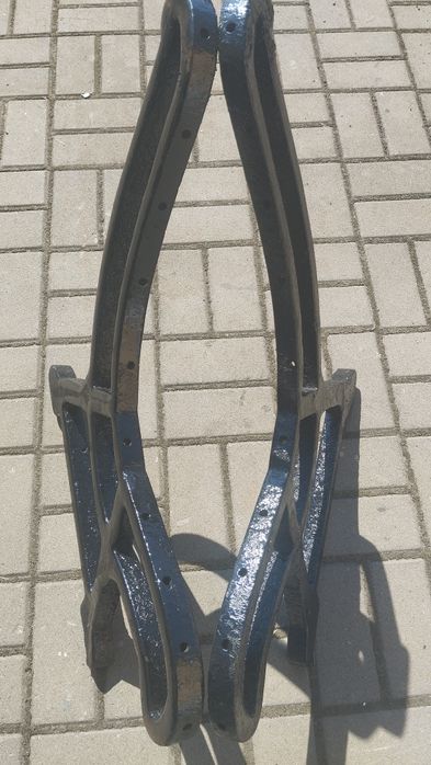 Nogi żeliwne ławka