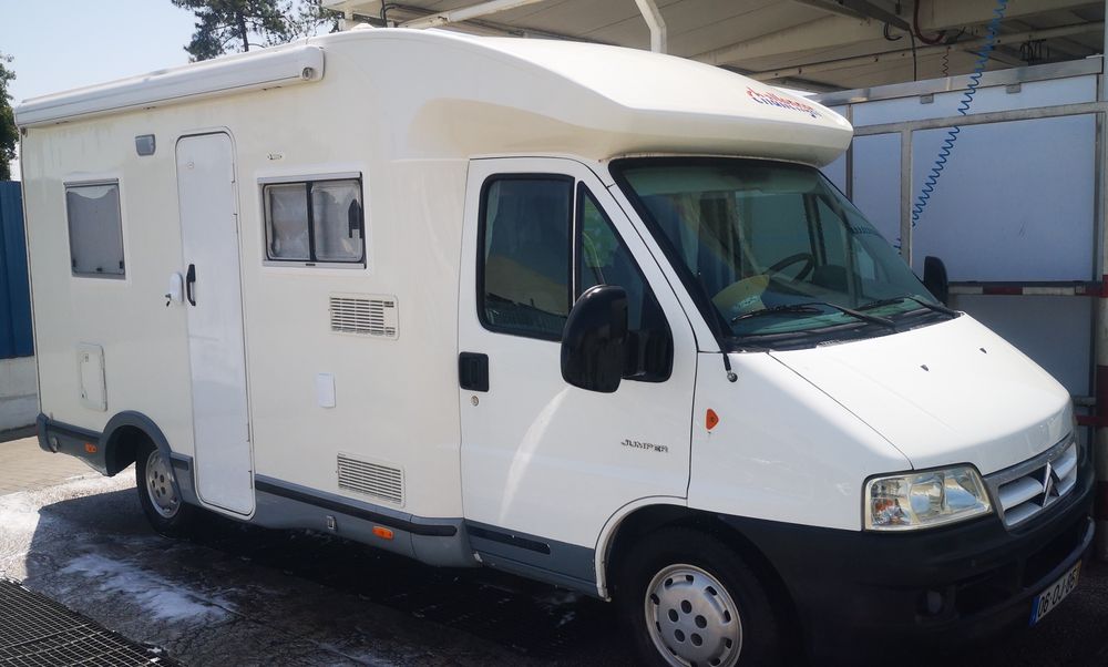 Autocaravana Challenger 101 modelo com 5.99m