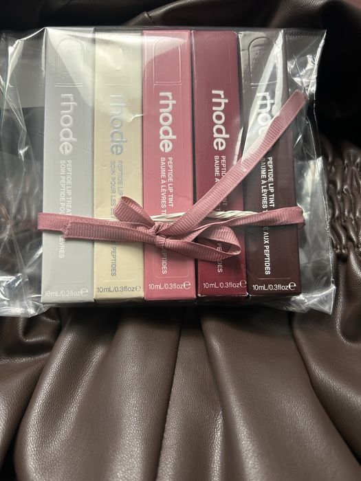 Błyszczyk Rhode super produkt