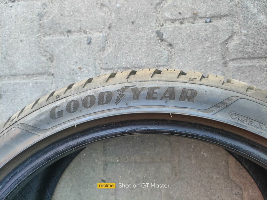 Goodyear Vector 4Seasons GEN 3 225/40/18