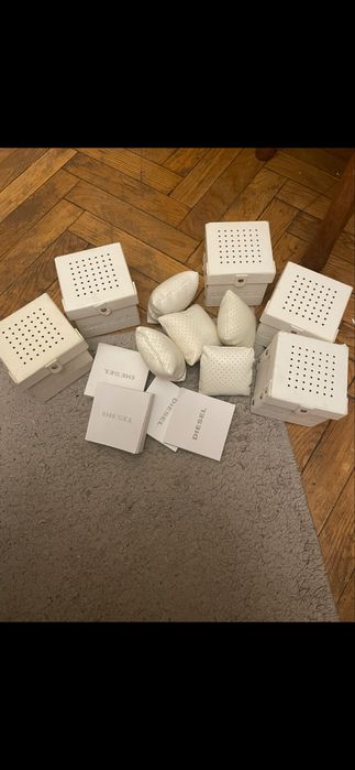 Разпродаю коллекцию diesel часов