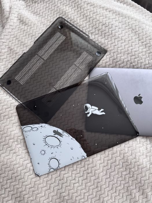 Чохол для MacBook