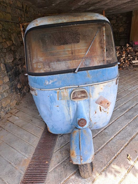 Piaggio ape ad1