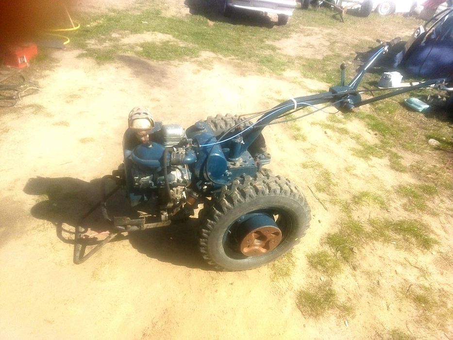 Продам мотоблок  МТЗ 05