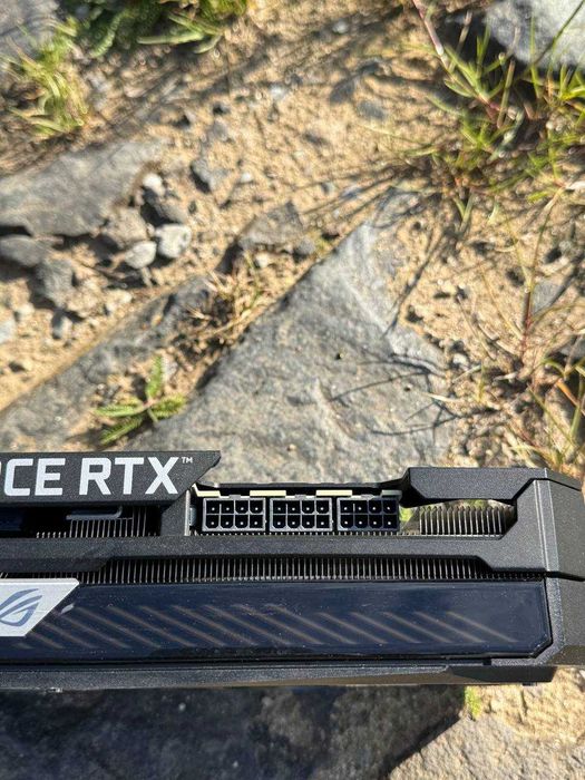 ASUS ROG STRIX / NVIDIA GeForce RTX 3070 Ti 8 ГБ GDDR6X / Відеокарта