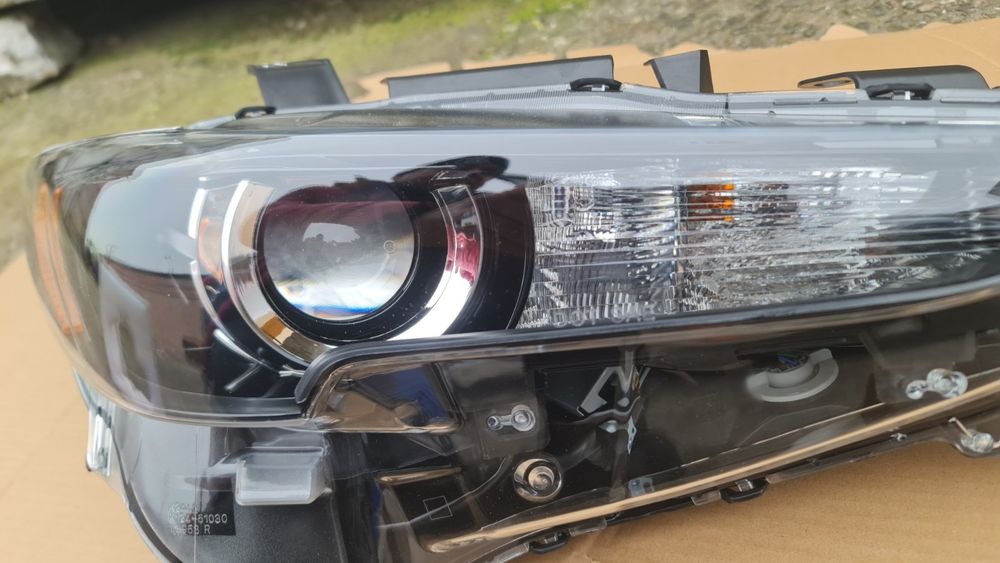 Фары мазда cx5 Mazda 2017  2018  2019  2020