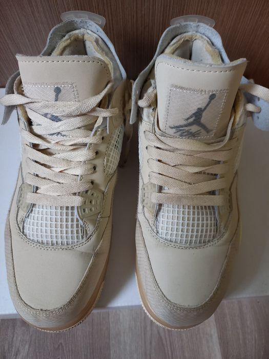 Кроссовки Nike      Air  jordan.