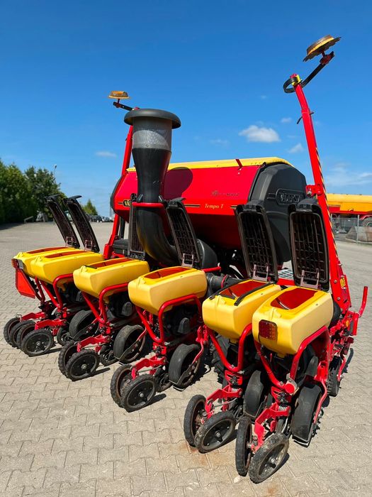 Siewnik punktowy Väderstad TEMPO T 6-rzędowy rok 2022