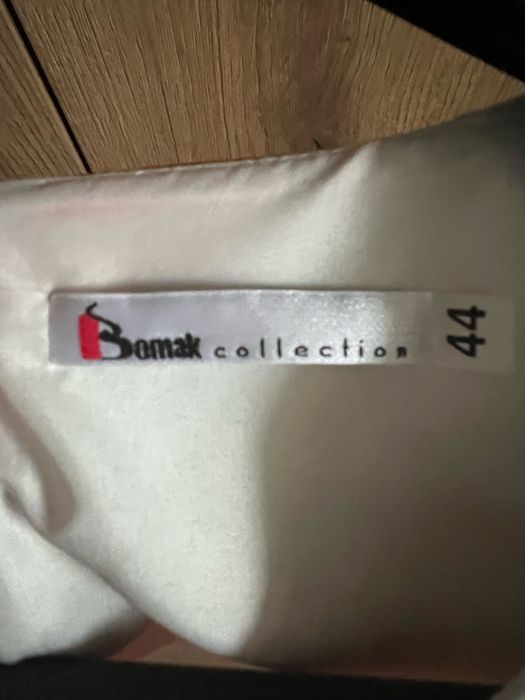 Sukienka w kwiaty