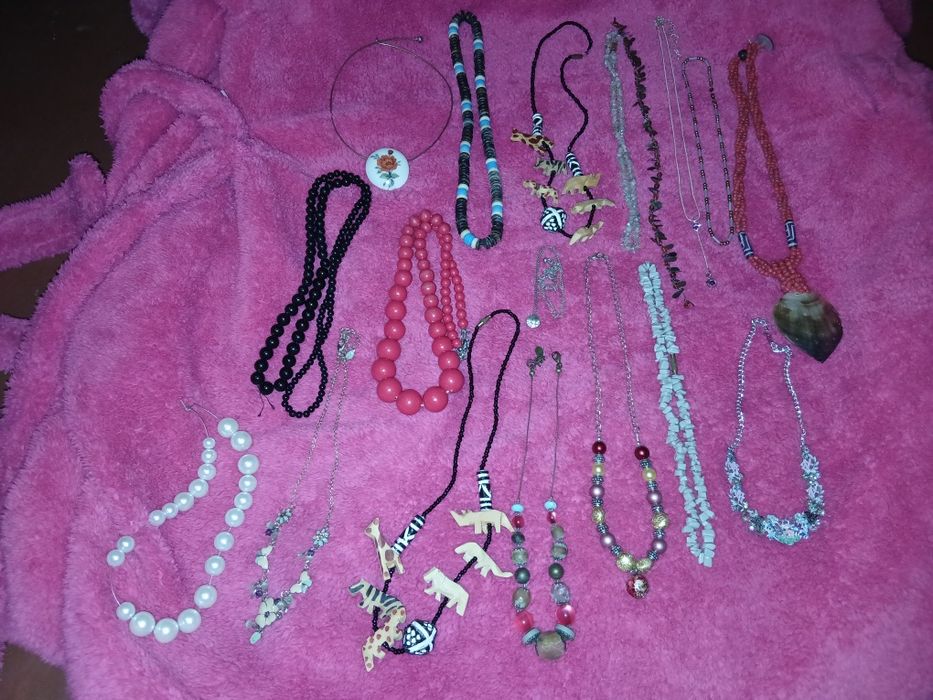 Продам велику колекцію біжутерії кольцо намисто буси браслет