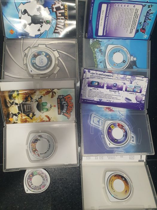 Lote 6 Jogos PSP - Patapon 3, Ratchet & Clank, FIFA Street 2, etc.