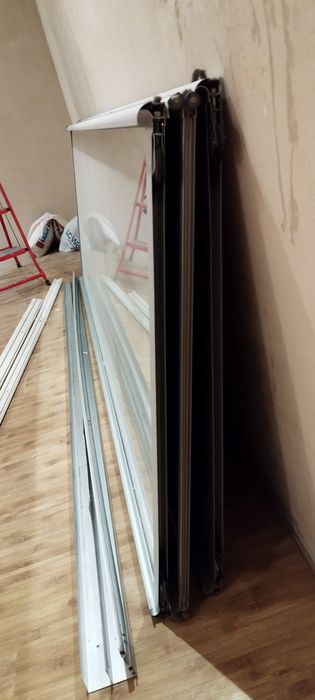 3 двері від шафи, безкоштовно