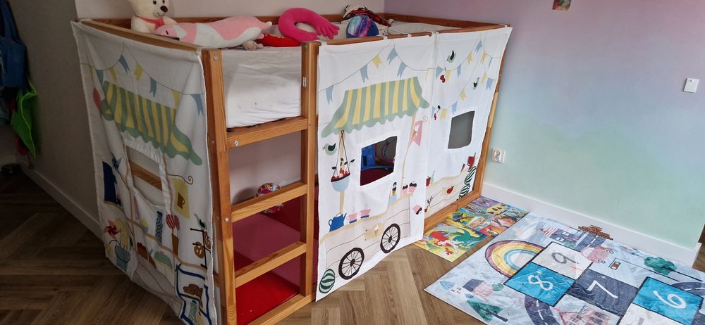 Łóżko dziecięce IKEA KURA + materac + akcesoria