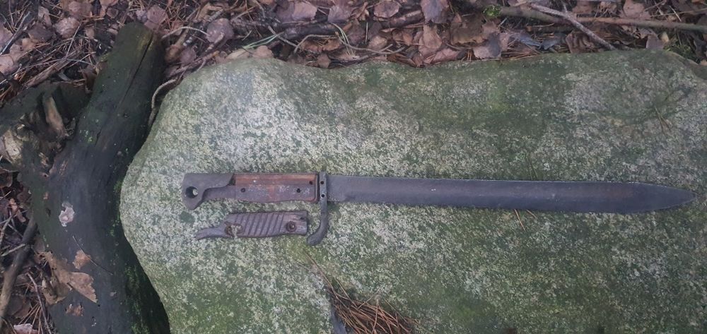 Bagnet Niemiecki  liść 98/05