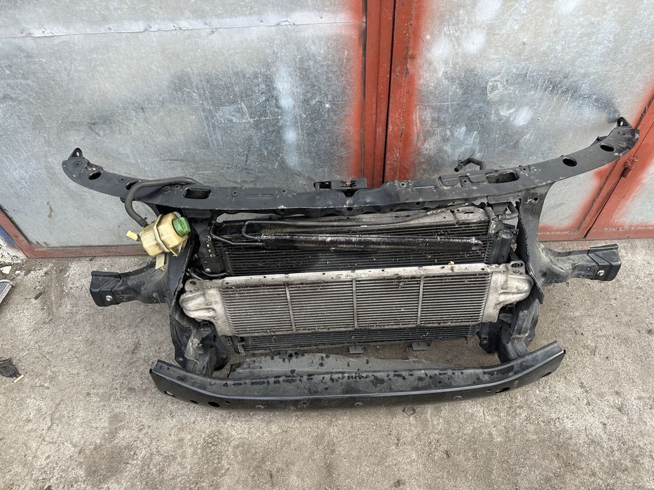 Volkswagen Transporter T5 pas przedni przód kompletny 2.5 TDI przedlif