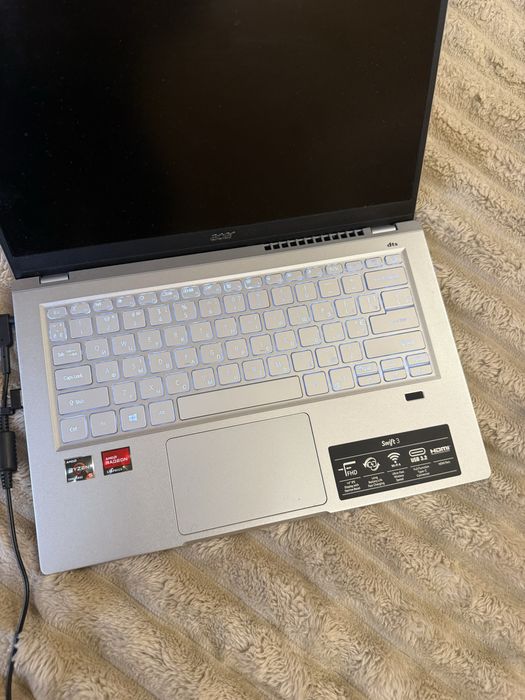 Продам Нетбук  acer swift