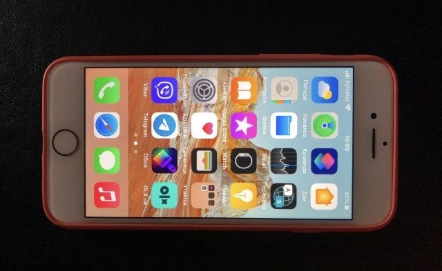 Айфон 7 aplle 7 в гарному стані