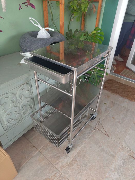 Carrinho metalico para cozinha
