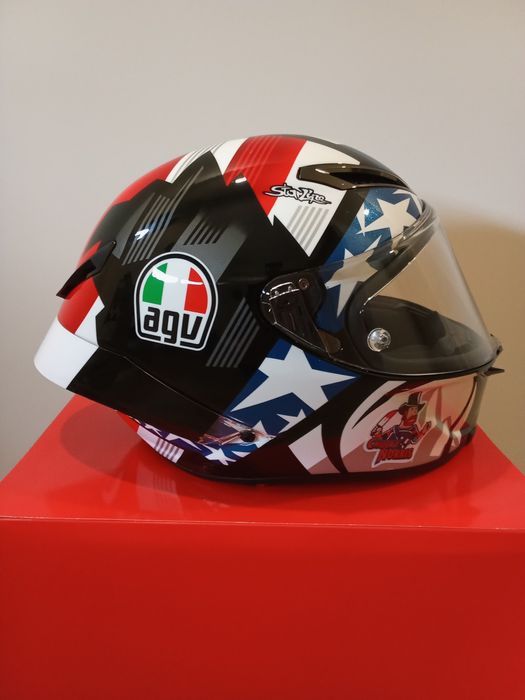 AGV PISTA GP RR edição limitada VR 46 carbono