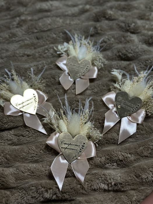 Весільні бутоньєрки старостам