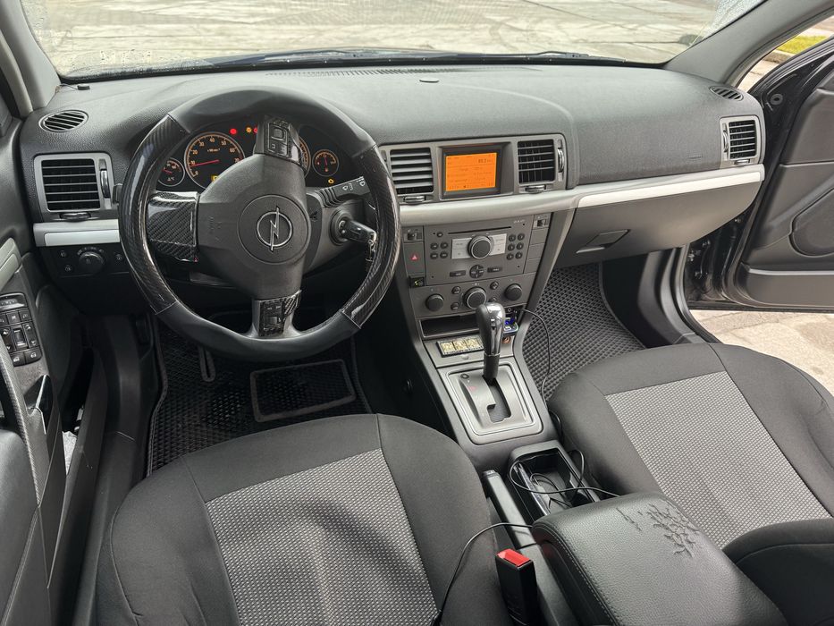 Продам Опель Вектра 2,2 газ АВТОМАТ