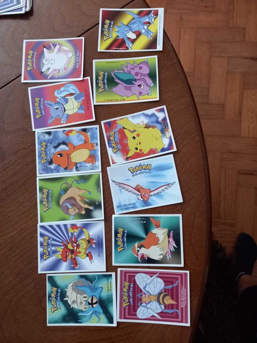 Vendo cromos avulsos de diversas colecções