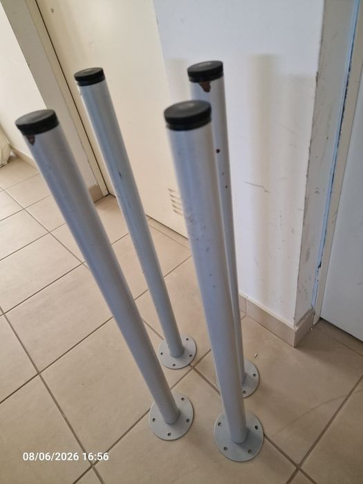 Bases IKEA para tampo de mesa