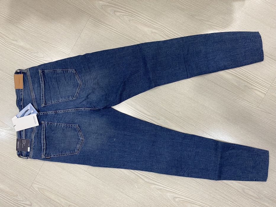 Calça de ganga de senhora