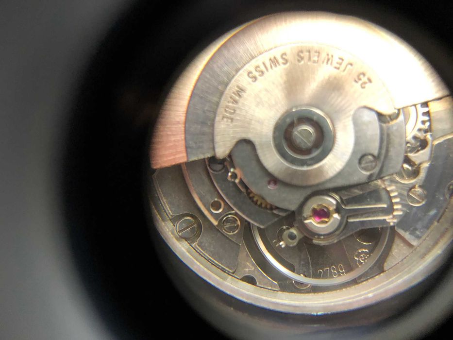 Relógio Homem Korting - Automático - ETA 2789 - Dia/Data - NOS