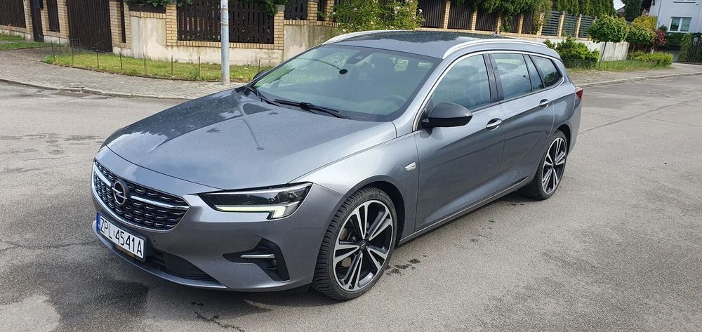 Opel Insignia Automatik, bezwypadkowa, salon Polska