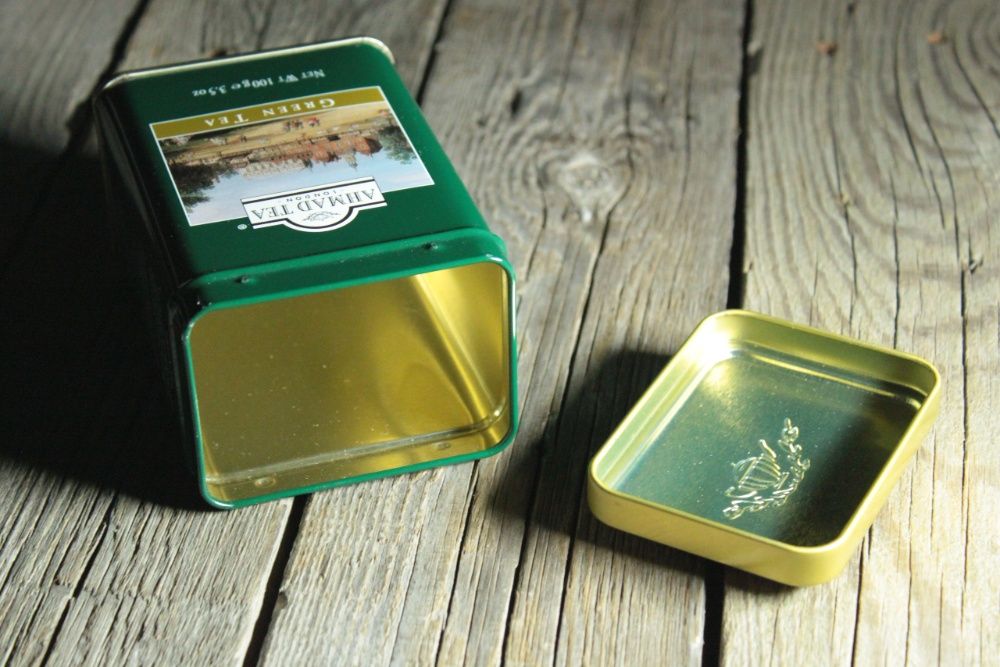 Металлическая Банка из под Чая (120х83х63 мм)