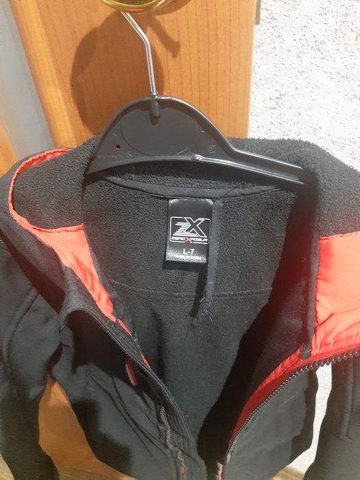 Куртка zeroxposur  з невеликим флісом всередині
