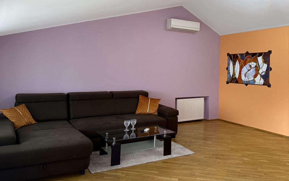 Велика 4 кім Квартира на Площі Ринок