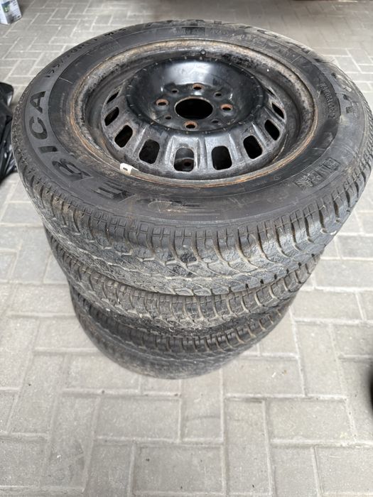 Felgi Stalowe  13 cali  165/70 R13 Fiat Uno/Seicento z oponami 4x98