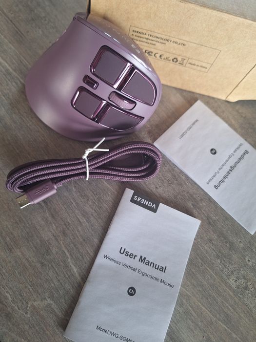 Nowa ergonomiczna wertykalna mysz MBD9