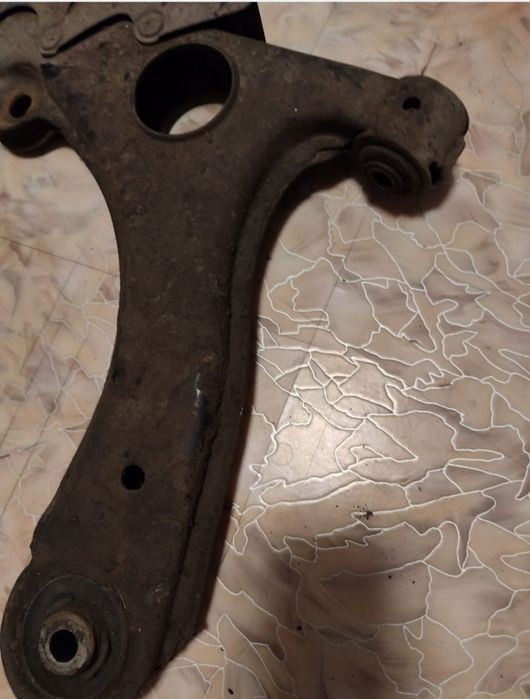 Продам рычаг на VW B4