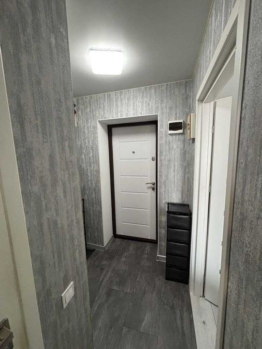 \ Продається 1-кімнатна квартира в цегляному будинку